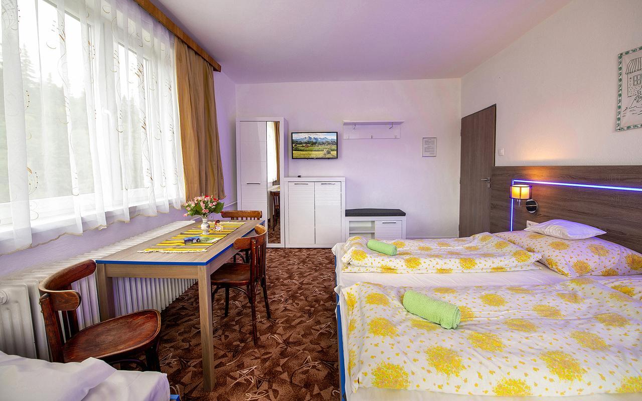 Guesthouse Cyprian Ždiar Extérieur photo