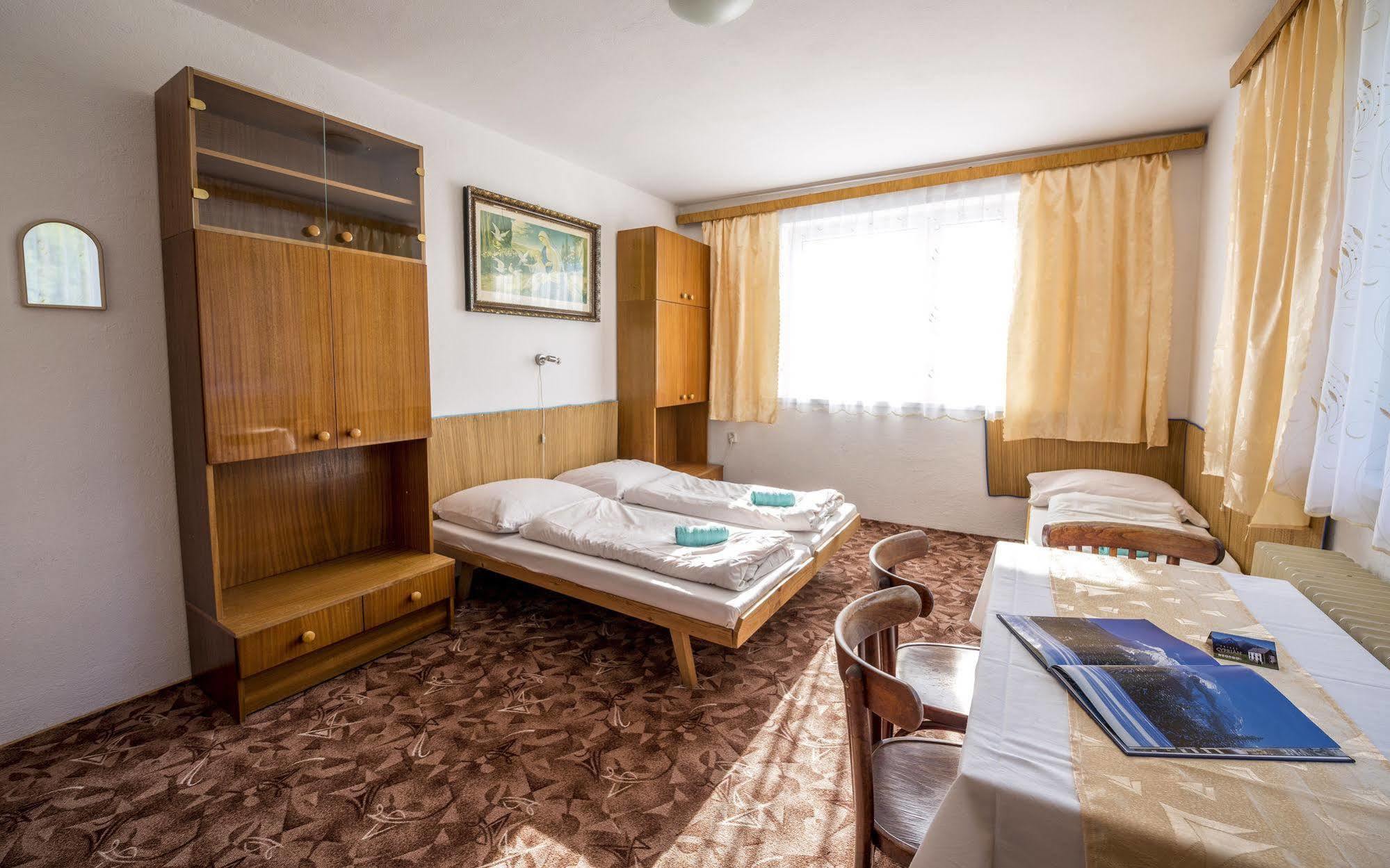 Guesthouse Cyprian Ždiar Extérieur photo